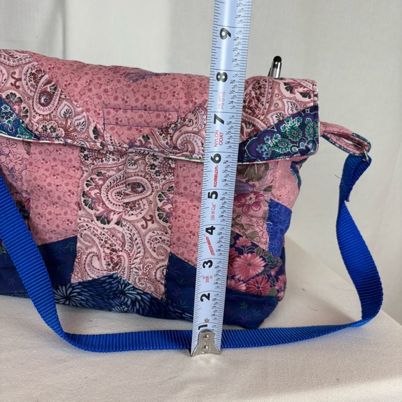 Quilted Patchwork Bible Bag Pink Floral Blue Paisley Boho Shoulder Bag - Picture 5 of 8